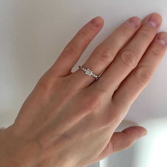Princess Cut Diamond Ring with 3 Small Side Diamonds,  Enlarge image 8